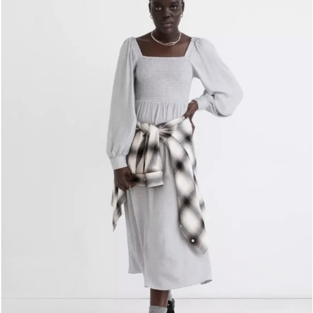 Madewell Lucie Long-Sleeve Smocked Midi Dress in Wool Gauze